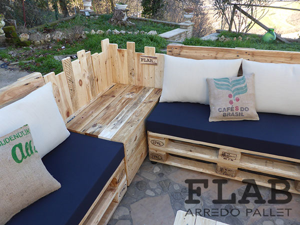 Arredo Pallet Bar E Pub Flab Arredo Pallet Arredamento Bar E Locali