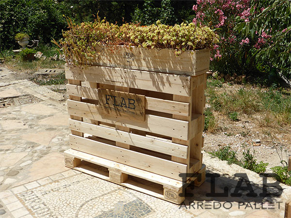 Fioriere In Pallet Flab Arredo Pallet Arredamento In Pallet Per Esterni