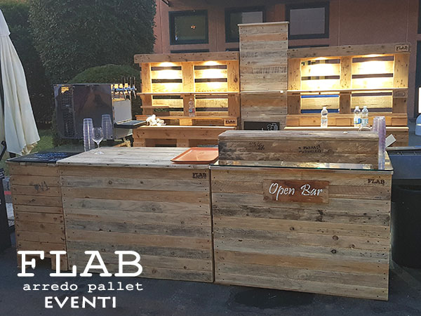 Bancone Bar Noleggio In Pallet Flab Arredo Pallet